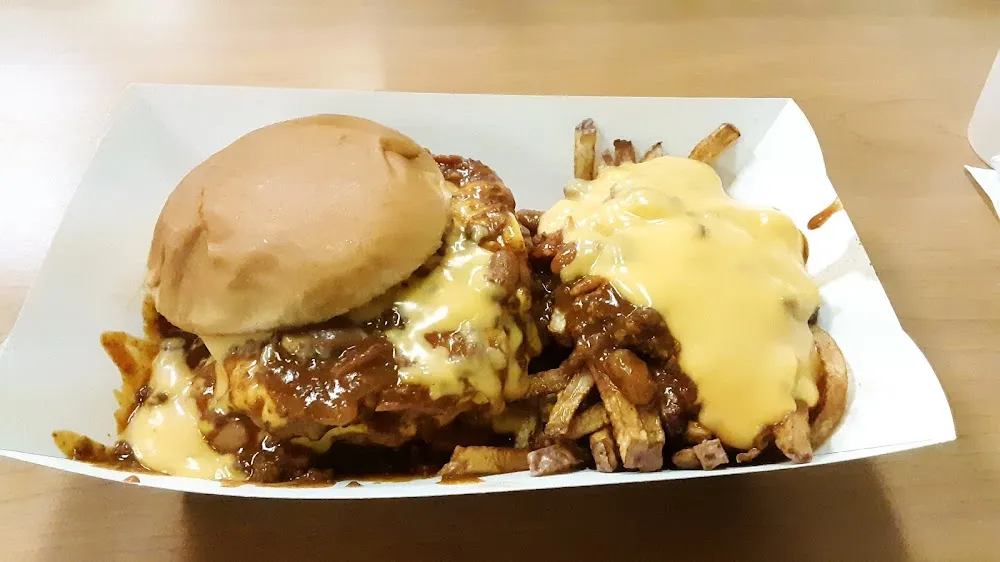 402 Burger with Chili Cheese Station Fries